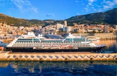 Zdjecie statku Azamara Onward