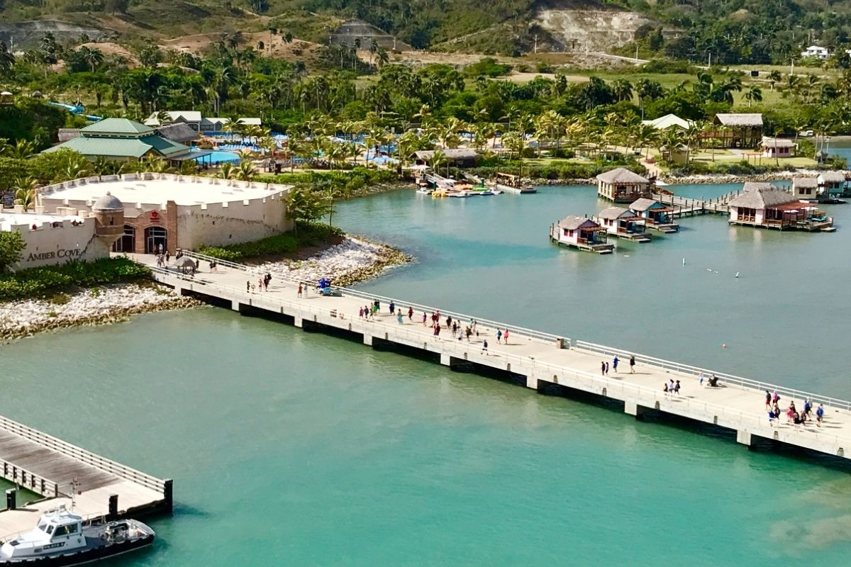 Amber Cove
